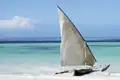 Unsere Studienreise durch Tansania endet am weißen Sandstrand von Sansibar.
