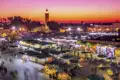 Bei Ihrer Reise durch Marokko geht es heute zum Djemaa el-Fna, dem einstigen Platz der Gehenkten. Heute tobt das Leben auf dem zentralen Marktplatz in Marrakesch.