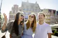 Breslau (Wroclaw), das historische Juwel mit den vielen Brücken und der jungen studentischen Atmosphäre, lernen wir auf unserer Top-Preis-Reise durch Südpolen auf einem Stadtrundgang kennen.