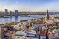 Bei Ihrer Reise machen wir einen Rundgang durch Riga, die ungekrönte Hauptstadt des Baltikums. Die Neustadt fasziniert mit einem einzigartigen Bestand an Häusern in feinstem Jugendstil, in der Altstadt leuchten die Fassaden der Kontor-, Gilde- und Bürgerhäuser fast wie neu.