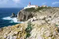 Leuchtturm und Festung am Kap St. Vinzenz mit Blick auf den Atlantik.
