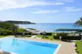 Pool und Strandblick