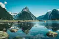 Spektakuläre Berglandschaft im Milford Sound.