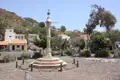 Denkmal auf einem Platz