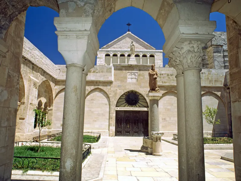 Auf unserer Studienreise durch Israel sehen wir die Geburtskirche  in Bethlehem.
