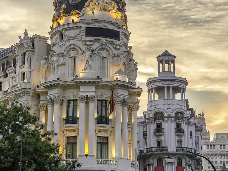 Auf der fünftägigen CityLights-Städtereise nach Madrid lernen wir die Schätze der spanischen Hauptstadt näher kennen. So viel Reichtum an architektonischen Meisterwerken wird Sie begeistern!