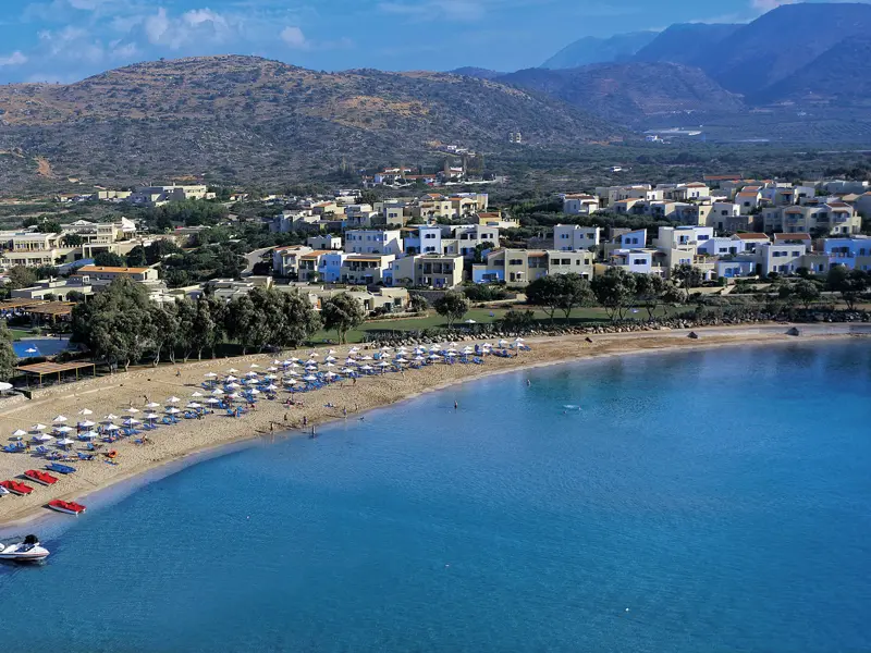 Die weitläufige Anlage des Ferienresorts Kalimera Kriti bietet Komfort, ein vielfältiges Freizeitangebot und Entspannung auf unserer Singlereise durch Kreta.