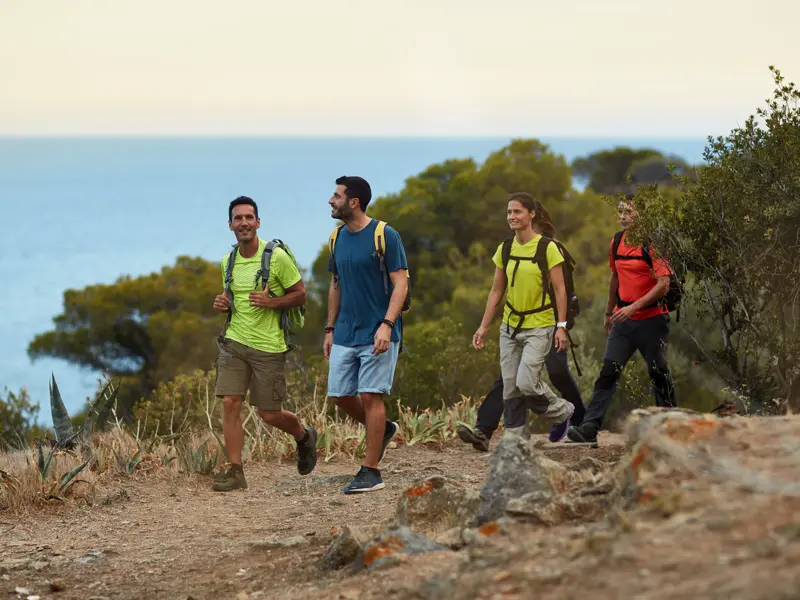 Bei unseren erholsamen Wanderungen während unserer Studienreise auf Mallorca genießen wir die landschaftliche Schönheit der Insel.
