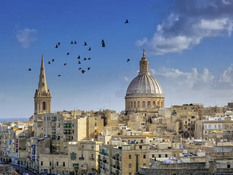 Auf unserer me&more-Reise für Singles und Alleinreisende über Silvester besuchen wir die schöne Hauptstadt von Malta, Valletta.