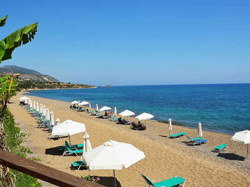 Eine Oase der Ruhe auf unserer einwöchigen Rundreise in kleiner Gruppe durch Zypern: das Hotel Aphrodite Beach in Latchi.