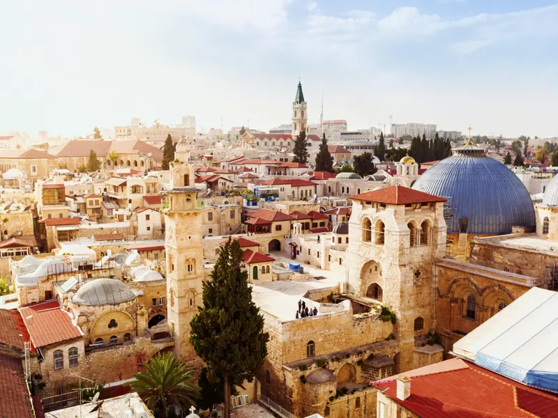 Bei unserer großen Studienreise nach Israel kommen wir auch in die Altstadt von Jerusalem und sehen die Grabeskirche