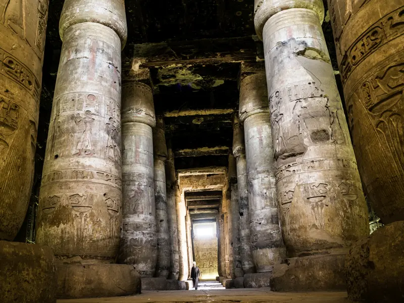 Unserer Studienreise durch Ägypten führt uns auch nach Abydos und den dortigen Osiris-Tempel.