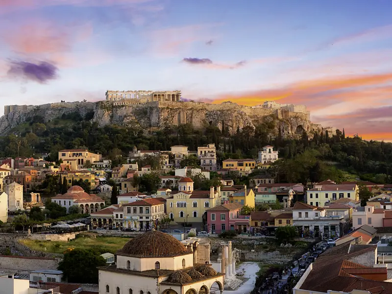 Wir verbringen am Ende unserer ausführlichen und erlebnisreichen Studienreise nach Griechenland auch zwei Tage in Athen und besuchen selbstverständlich die Akropolis.