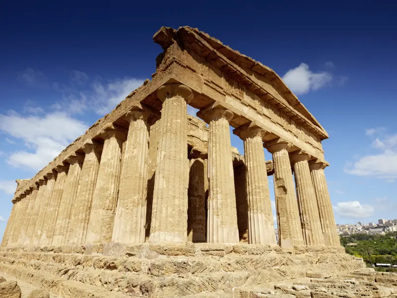 Auf unserer Studienreise nach Sizilien nehmen wir uns viel Zeit für die griechischen Heiligtümer der Insel wie hier in Agrigent.