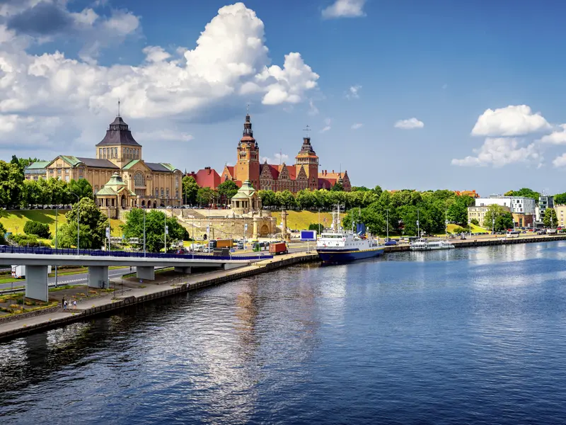 Am Ende unserer Studienreise mit dem Bus durch Polen verbringen wir einen Tag in Stettin.