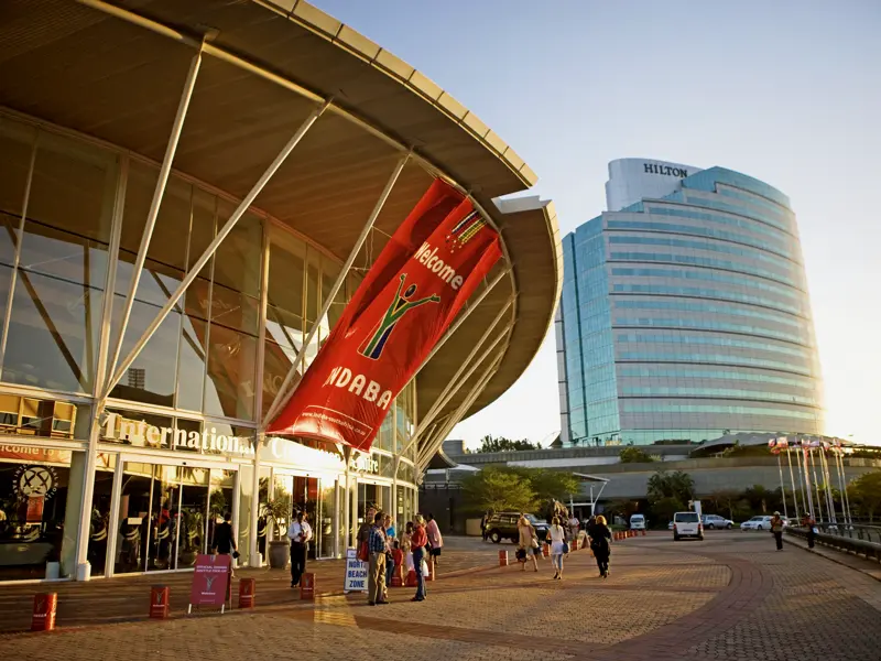 In Durban trifft Afrika auf Europa und Indien, so auch im International Convention Centre (ICC). Und Sie sind auf unserer Großen Südafrikareise mittendrin!