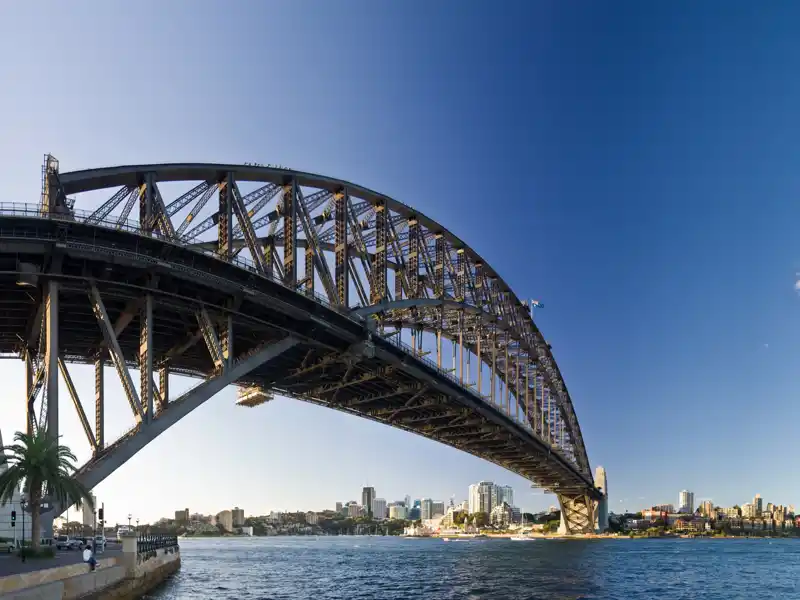 Auf unserer Australienreise sind wir mehrere Tage in Sydney. Sie haben Zeit und Muße, die Weltstadt zu erkunden und tolle Fotos z.B. von der Harbour Bridge zu machen.