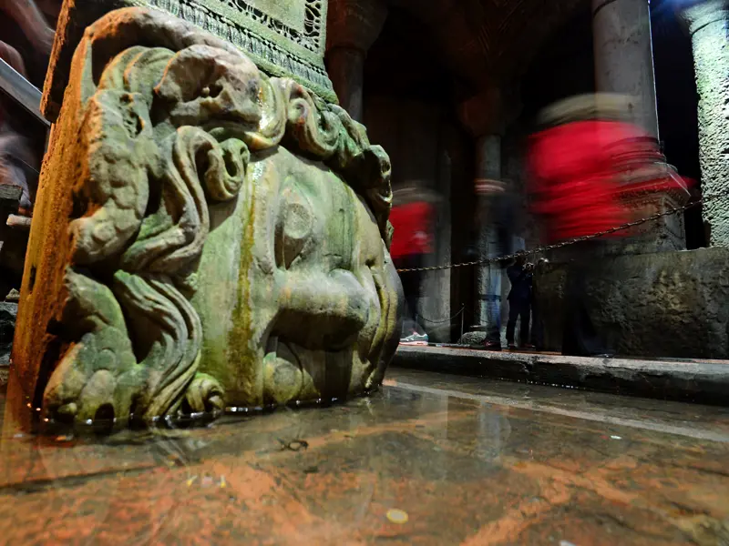 Spuren des antiken und byzantinischen Konstantinopel, Erinnerungen an die Zeit der Sultane und das heutige Istanbul: eine bunte Mischung für unseren Besuch in der Metropole am Bosporus.