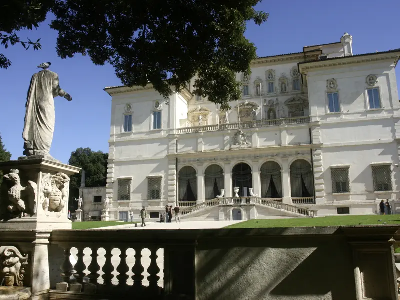 Einer der Höhepunkte unserer smart&small-Reise nach Rom: die hochkarätige Kunstsammlung der Galleria Borghese - ein Genuss, der nur in kleiner Gruppe möglich ist.