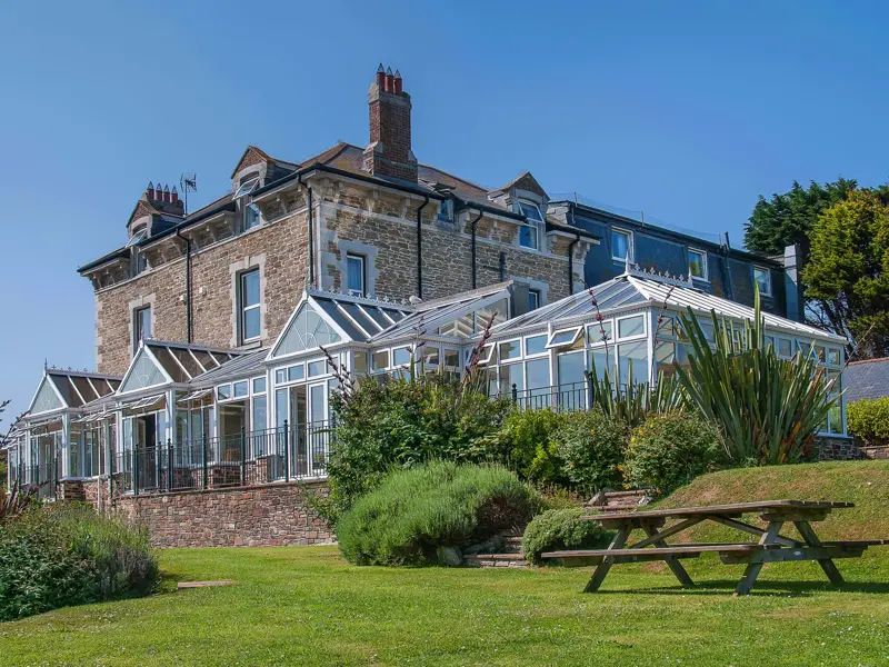 Auf unserer Cornwall-Reise in kleiner Gruppe wohnen wir eine Woche im herrschaftlichen Hotel Porth Veor Manor in Newquay.