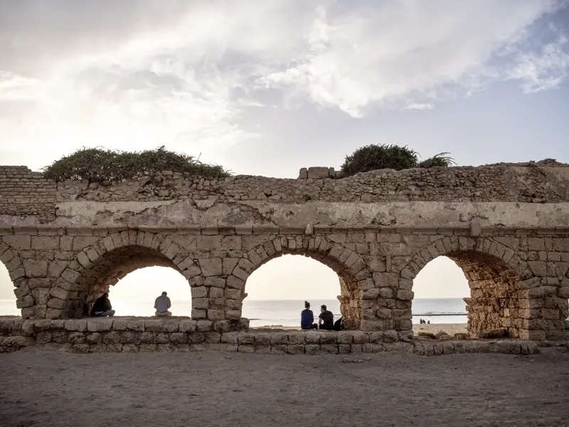 Außer Tel Aviv und Jerusalem lernen wir auf unserer Silvesterreise für Singles und Alleinreisende auch Caesarea kennen.