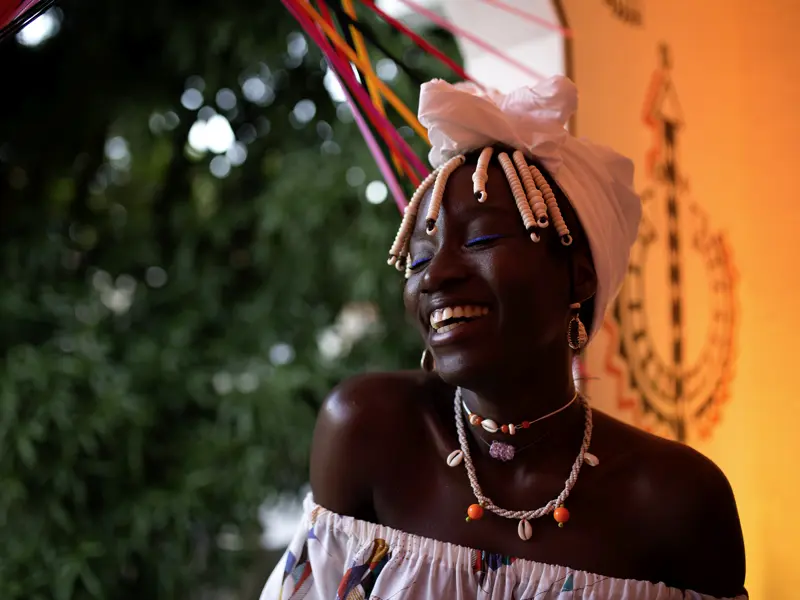 Lebensfreude pur: Im Nordosten Brasiliens verschmelzen Einflüsse aus Amerika, Afrika und Europa zur afrobrasilianischen Kultur, die wir auf unserer Studienreise Brasilien - Wunderland am Zuckerhut in Salvador ausführlich kennenlernen können.