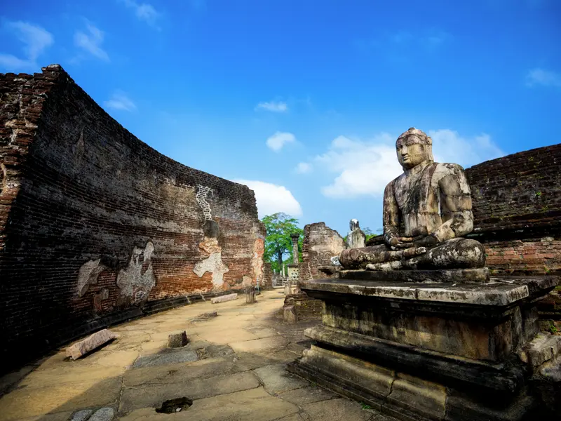 Auf Ihrer Rundreise durch Sri Lanka besuchen wie die alte Königsstadt Polonnaruwa.