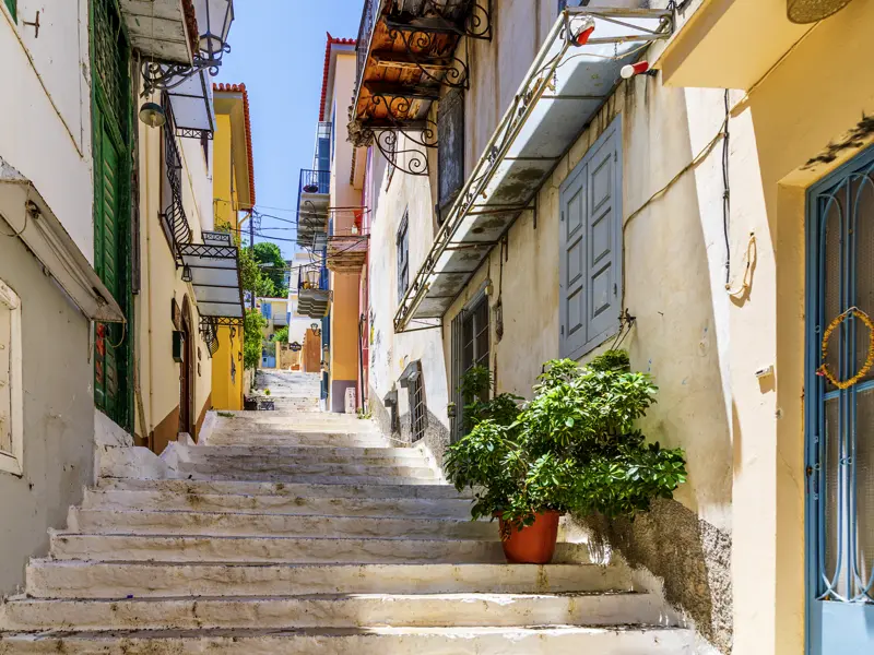 Auf unserer umfangreichen Reise ins Land der Götter verzaubert uns die Altstadt von Nauplia.