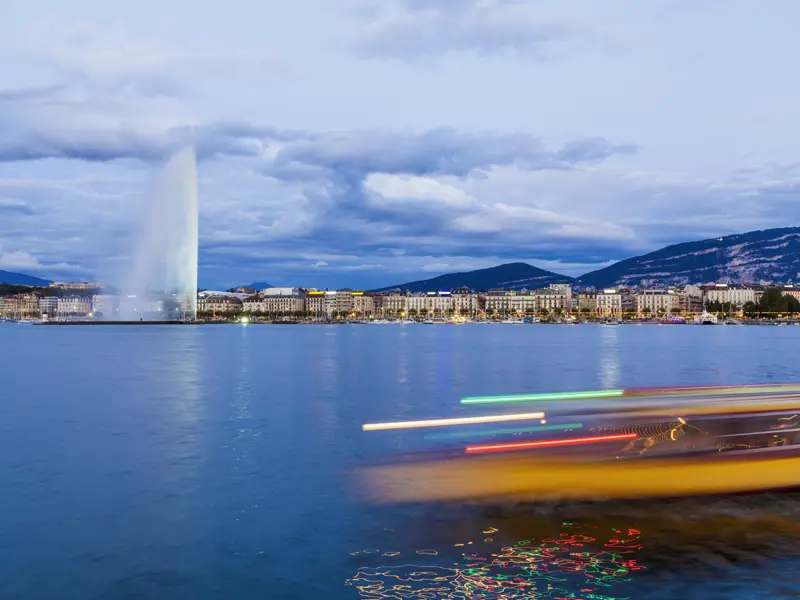 Genf - einer von vielen Höhepunkten dieser Studienreise nach Savoyen, zum Genfer See und ins Wallis - steht für Banken, internationales Flair, für die Reformation - und für die berühmte Fontäne im See, das Wahrzeichen der Stadt.