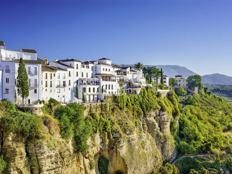 Auf unserer Studienreise durch Andalusien besuchen wir auch die Stadt Ronda mit ihren berühmten weißen Häusern.