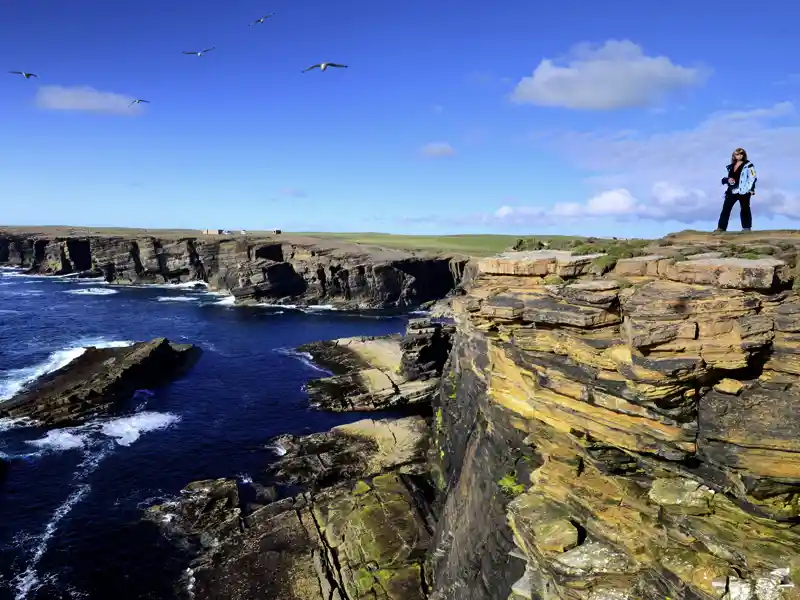 Auf unserer Schottlandreise mit Orkney und Shetland machen wir auch Station auf der Hauptinsel des Orkney-Archipels.